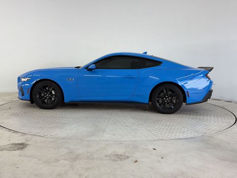 Used 2024 Ford Mustang GT RWD image 2