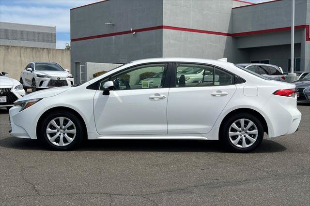 Certified 2024 Toyota Corolla LE FWD image 9