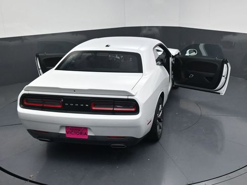 Used 2022 Dodge Challenger GT RWD image 21