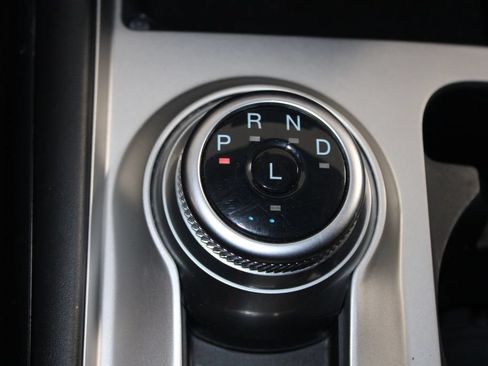 Used 2021 Ford Explorer XLT RWD image 43