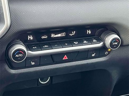 Used 2024 MAZDA CX-50 AWD 2.5 S w/ Premium Package image 29