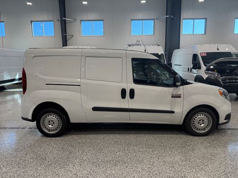 Used 2022 RAM ProMaster City Tradesman FWD image 4