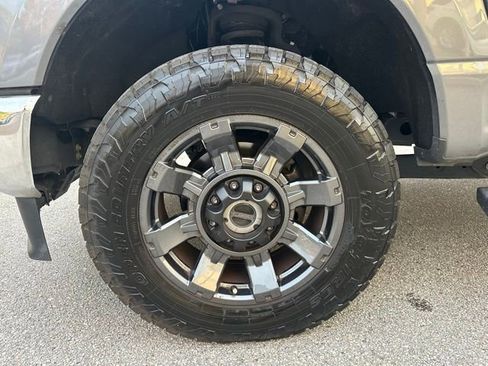 Certified 2024 Ford F250 Lariat w/ FX4 Off-Road Package image 33