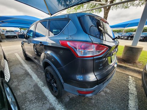Used 2015 Ford Escape SE AWD/4WD image 3