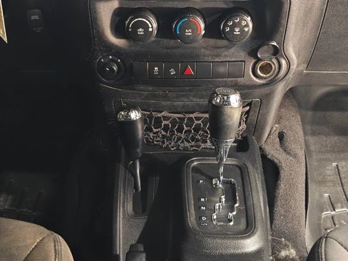 Used 2015 Jeep Wrangler Sport w/ Quick Order Package 24S image 11