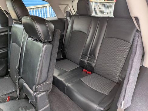 Used 2020 Dodge Journey Crossroad FWD image 28