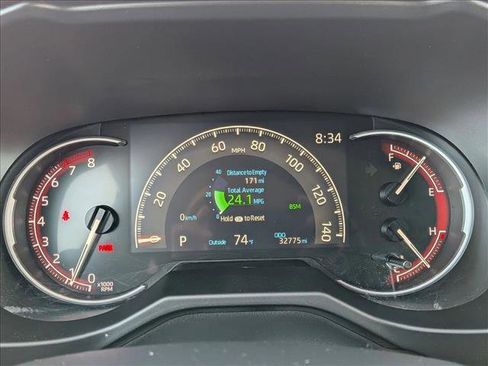 Used 2025 Toyota RAV4 XLE FWD image 11