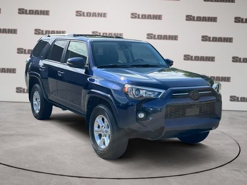 Used 2024 Toyota 4Runner SR5 Premium w/ Moonroof Package AWD/4WD image 7