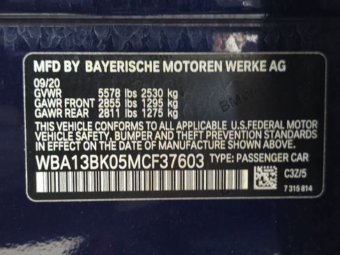 Used 2021 BMW M550i xDrive w/ Executive Package image 31