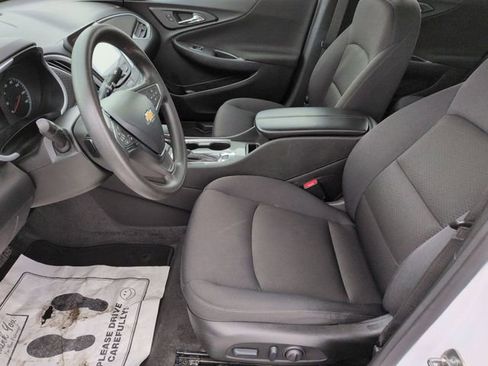 Used 2024 Chevrolet Malibu LT image 12