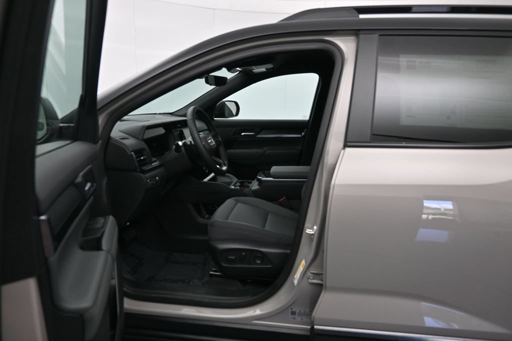 Used 2026 GMC Terrain AT4 w/ Technology Package II AWD/4WD image 21