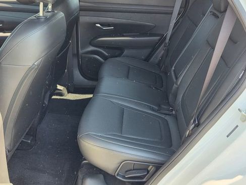 Used 2025 Hyundai Tucson SEL image 12