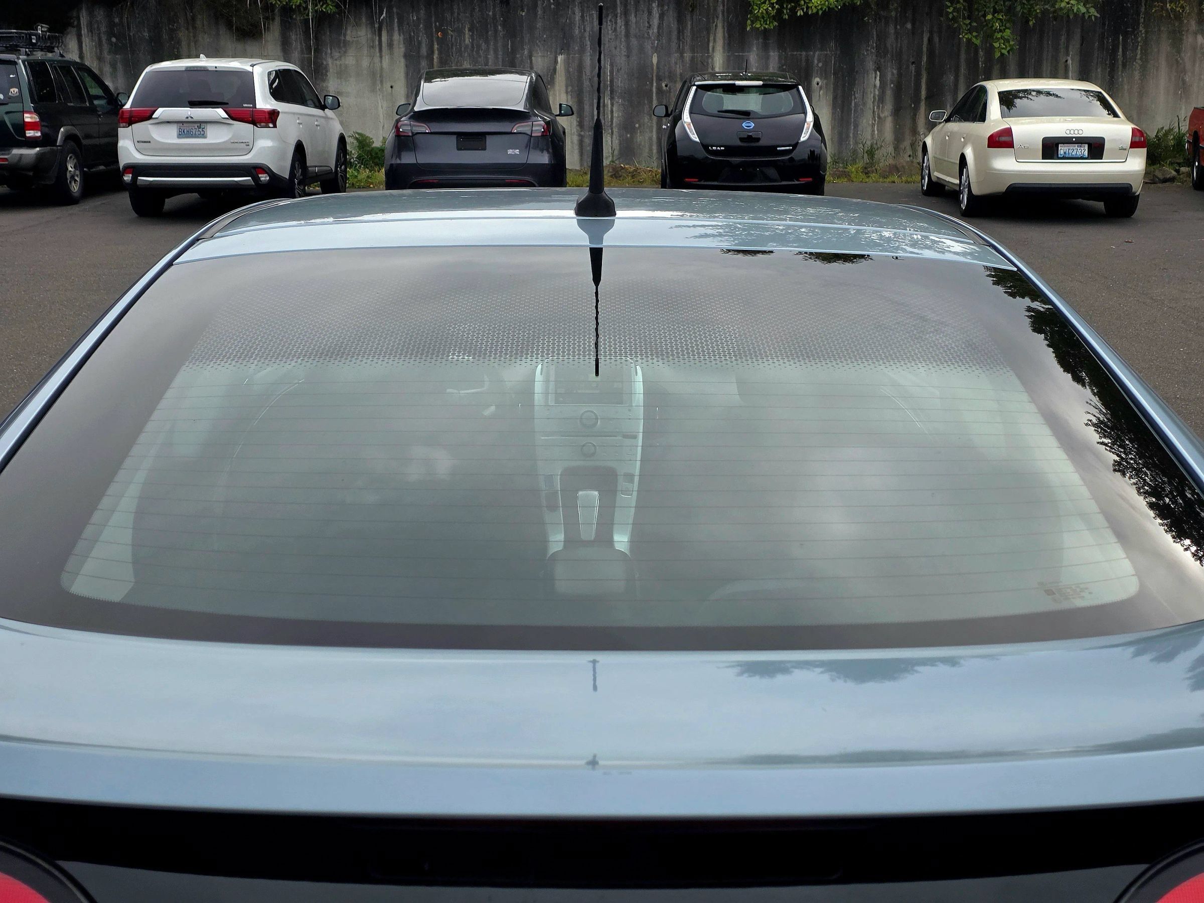 Used 2013 Chevrolet Volt FWD image 13