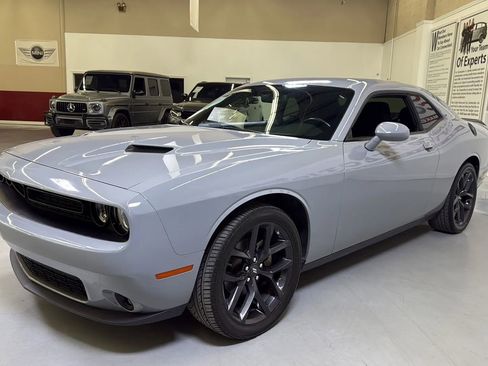 Used 2021 Dodge Challenger SXT w/ Blacktop Package RWD image 6