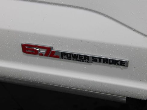 New 2026 Ford F250 Platinum image 11