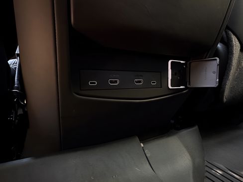 Used 2025 Cadillac Escalade V w/ LPO, Floor Liner Package AWD/4WD image 21