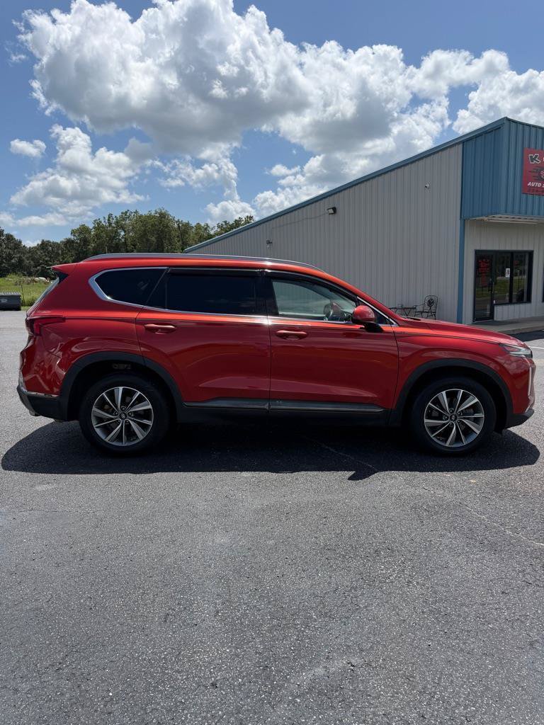 Used 2019 Hyundai Santa Fe SEL FWD image 4