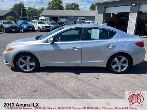 Used 2013 Acura ILX w/ Premium Package image 6
