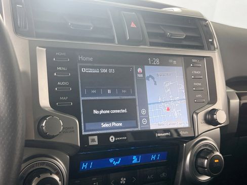 Used 2021 Toyota 4Runner Limited image 15