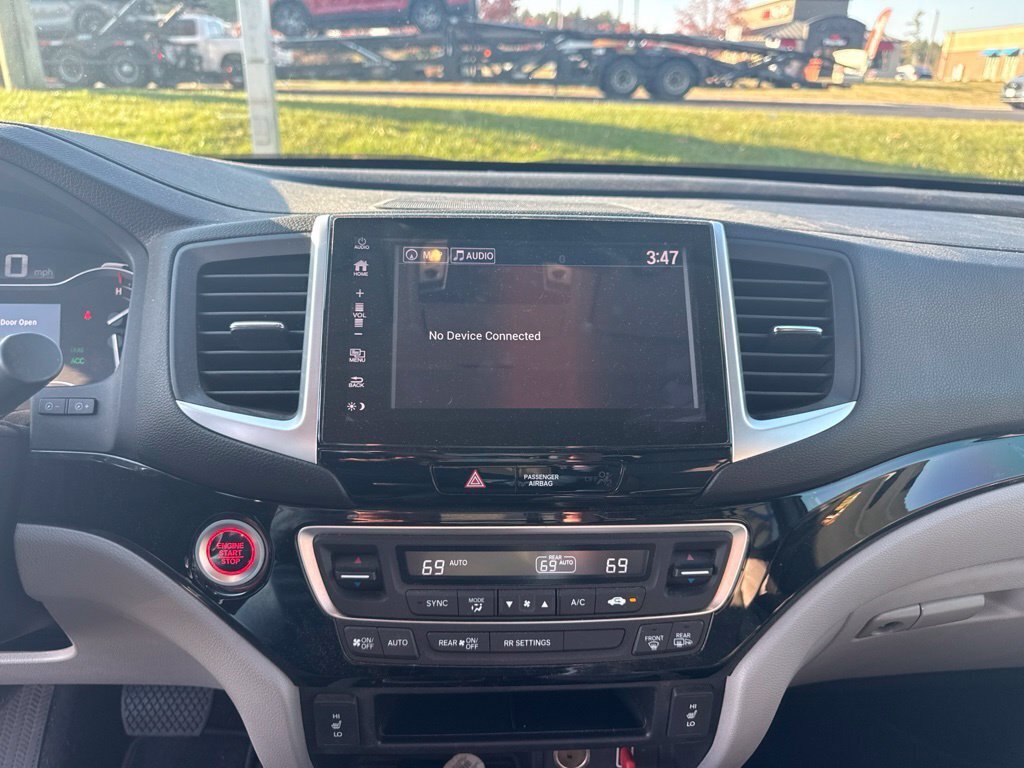 Used 2019 Honda Ridgeline RTL-E image 10