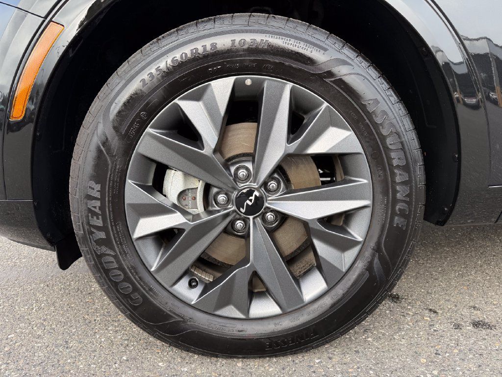 Certified 2025 Kia Sportage SX Prestige AWD/4WD image 9
