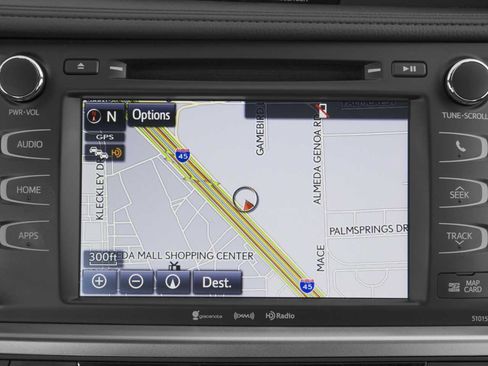Used 2016 Toyota Highlander XLE AWD/4WD image 17
