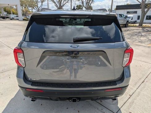 Certified 2023 Ford Explorer ST-Line w/ Class IV Trailer Tow Package image 5