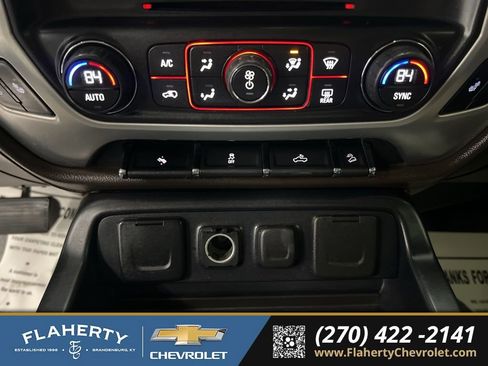 Used 2015 GMC Sierra 2500 SLT w/ Suspension Package, Off-Road image 30