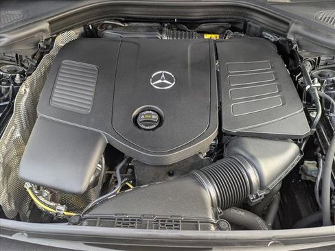 Certified 2024 Mercedes-Benz GLC 300 4MATIC image 21