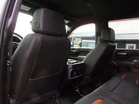 Used 2022 GMC Sierra 2500 AT4 w/ Gooseneck/5TH Wheel Package image 46