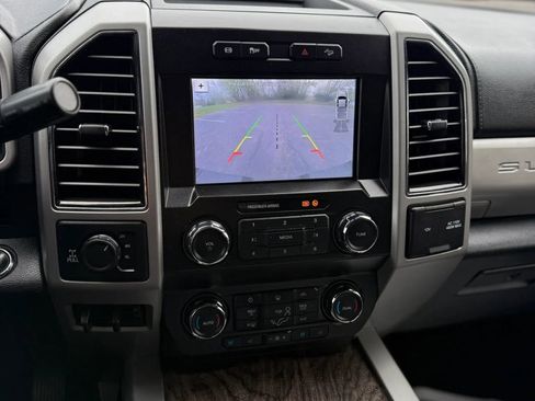 Used 2019 Ford F350 Lariat w/ Lariat Ultimate Package AWD/4WD image 23