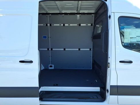 New 2026 Mercedes-Benz Sprinter 2500 image 23
