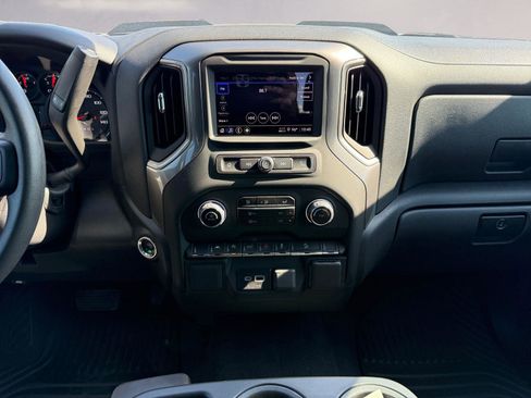 Used 2025 Chevrolet Silverado 1500 Custom Trail Boss image 11