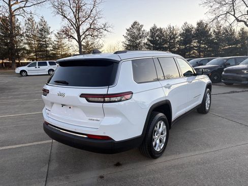 Used 2023 Jeep Grand Cherokee L Limited image 28