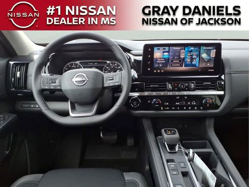 New 2026 Nissan Pathfinder SV FWD image 10