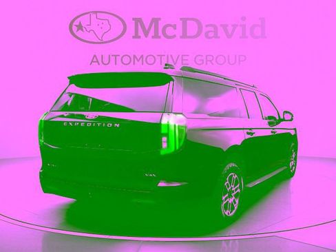 Used 2025 Ford Expedition Max Active AWD/4WD image 7