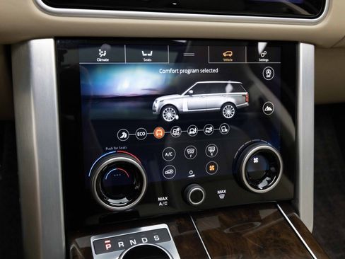 Used 2018 Land Rover Range Rover HSE AWD/4WD image 22
