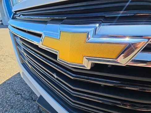 Used 2024 Chevrolet Equinox LT AWD/4WD image 35
