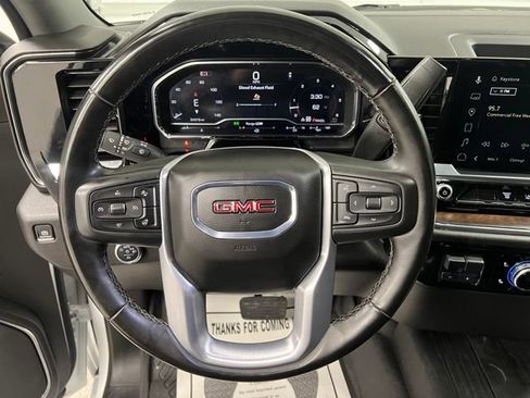 Used 2025 GMC Sierra 3500 SLT AWD/4WD image 19