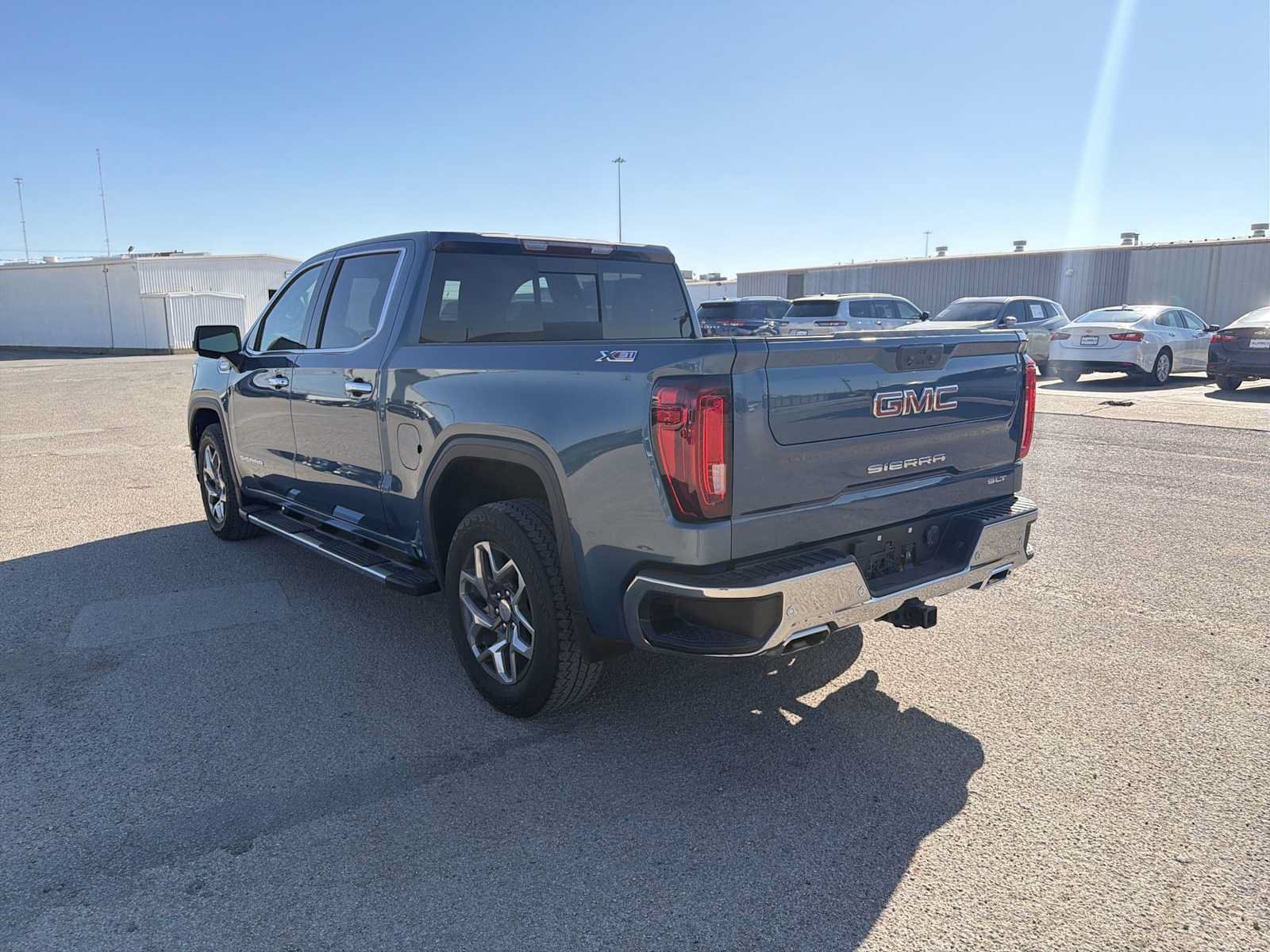 Used 2024 GMC Sierra 1500 SLT AWD/4WD image 12