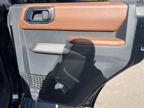 Used 2022 Ford Bronco Outer Banks image 13