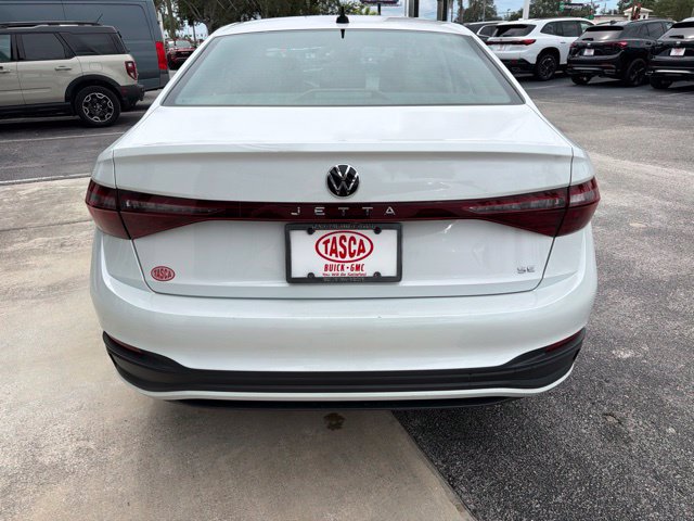 Used 2025 Volkswagen Jetta SE FWD image 7