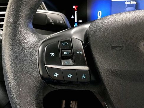 Used 2025 Ford Escape Active AWD/4WD image 18