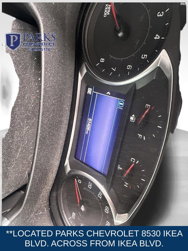 Used 2020 Chevrolet Equinox LT FWD image 1