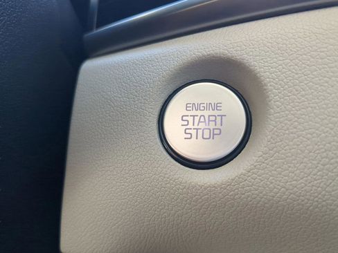 New 2026 Kia Sorento S w/ S Panoramic Sunroof Package image 24