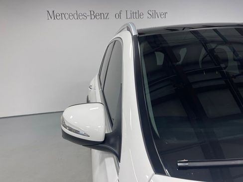 Used 2025 Mercedes-Benz GLE 350 4MATIC image 12