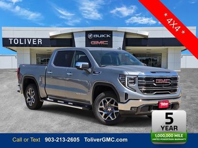 New 2026 GMC Sierra 1500 SLT w/ SLT Premium Package