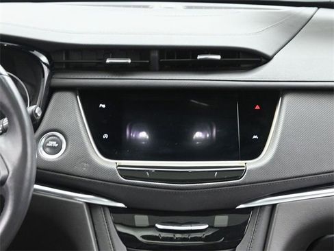 Certified 2024 Cadillac XT6 Luxury image 26