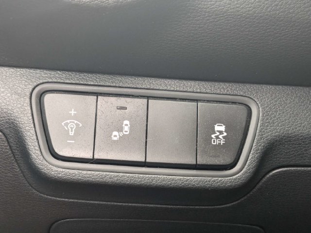 Used 2024 Kia Forte LXS w/ LXS Technology Package FWD image 20