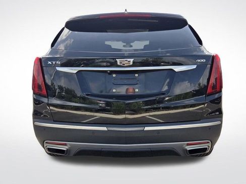 Used 2021 Cadillac XT5 Premium Luxury FWD image 8